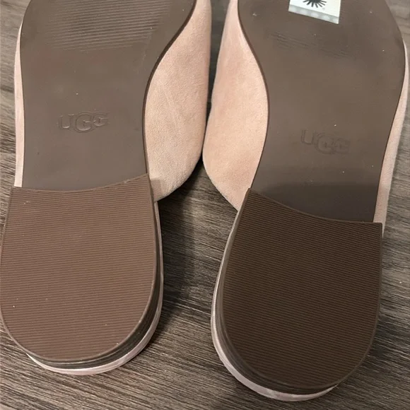 Never worn Ugg pink suede mule size 8 - Picture 4 of 5